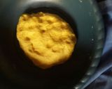 A picture of step 2 of Veggies pie.