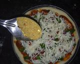 A picture of step 11 of Pizza Without Oven.
