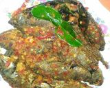 Foto langkah ke 4 dari resep Ikan pedas daun jeruk.