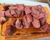 Une image de l'étape 1 de Bœuf mijoté à la provençale.