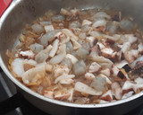 Foto del paso 4 de la receta: Albóndigas con marisco