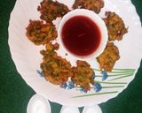 पालक के पकौड़े (palak ke pakode recipe in Hindi) रेसिपी चरण 4 फोटो