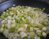 Foto del paso 5 de la receta Quinoa con puerros y trufa negra