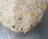 A picture of step 3 of Cheese roll.