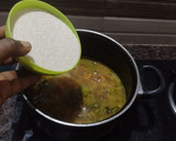 ரவா கிச்சடி (Rava khichadi recipe in tamil) ரெசிபி ஸ்டேப் 5 புகைப்படம்