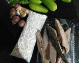 Foto langkah ke 1 dari resep Ikan tongkol asam pedas.