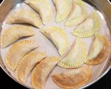 Foto del paso 5 de la receta: Empanadillas de atún al horno