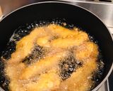 Foto langkah ke 2 dari resep Ayam goreng tepung praktis.