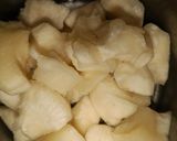 Foto langkah ke 1 dari resep Kolak Singkong simple.