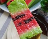 Gambar langkah 11 resipi Puding Biskut Tembikai.
