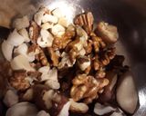 A picture of step 9 of Nut and Chicken Spaghetti.