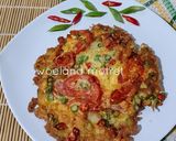 Foto langkah ke 6 dari resep Telur Dadar Tomat Kacang Panjang.