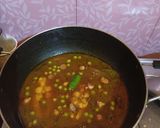 শিম-বড়ি দিয়ে কাতলা মাছের ঝোল (shim bori diye katla macher jhol recipe in Bengali) রেসিপি ধাপ - 5 ছবি