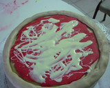 Foto del paso 4 de la receta: Torta imitación pizza para cumpleaños de adultos