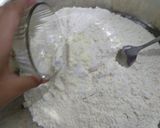 Foto langkah ke 1 dari resep Kue Biji Ketapang manis... gurih.