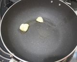 A picture of step 4 of Til Gud Nariyal Barfi.