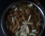 गाजर का हलवा (Gazar ka halwa recipe in hindi) रेसिपी चरण 7 फोटो