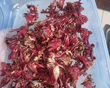 Foto langkah ke 2 dari resep Teh Rosella.