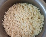 A picture of step 3 of Medu vada sambar.