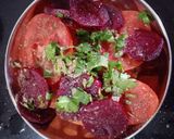 ટામેટા બીટ નું સલાડ (Tomato Beetroot Salad Recipe In Gujarati) રેસીપી સ્ટેપ3ફોટો