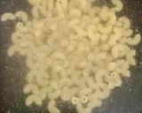 Foto langkah ke 1 dari resep Bolognaise Macaroni Soup.