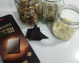 Foto del paso 1 de la receta: Mendiants o discos de chocolate