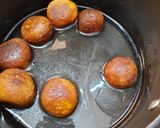 A picture of step 7 of Gulab jamun from milk powder.