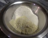 A picture of step 1 of Lauki / Doodhi Muthiya.