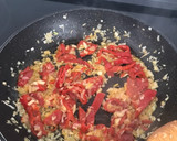 Foto del paso 1 de la receta: Merluza en salsa de piquillos