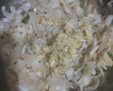 A picture of step 3 of Raw Cashew Curry.