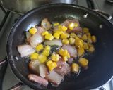 Foto del paso 2 de la receta: Cacerola de huevo con tocineta y maíz tierno