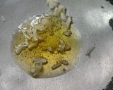A picture of step 1 of Radish paratha.