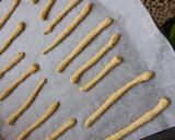 Foto del paso 4 de la receta: Grisines y regañas