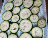 Paradicsomos-sajtos cukkini recept fázis 1 fotója