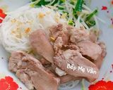 Hình bước làm 3 của món Hủ tiếu xương và lưỡi heo