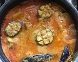 A picture of step 3 of Chatpati alou baigan ki bhujiya (Potatoes & brinjal).