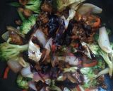 Foto del paso 4 de la receta: Yakisoba fideos fritos al estilo japonés