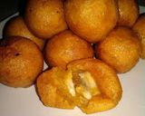 Foto langkah ke 6 dari resep Obi-obi keju/ bola-bola ubi isi keju.