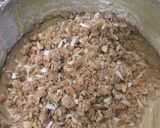 A picture of step 7 of Banana crumb cake.