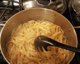 A picture of step 12 of Linguine al Vongole .
