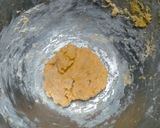 Une image de l'étape 3 de Cannelés apéritifs au comté et chorizo.