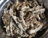 Foto del paso 3 de la receta: Pencas de remolacha rebozadas