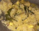 Foto langkah ke 3 dari resep Kelapa isian roti.