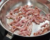 Foto del paso 3 de la receta: Pollo con champiñones, bacon y lombarda