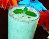 A picture of step 3 of Cucumber Lassi.