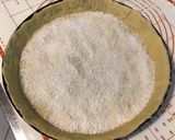 Une image de l'étape 4 de Tarte aux reine-claudes et noix de coco (pâte brisée à la reine claude).