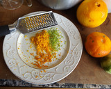 Foto del paso 1 de la receta: Bizcocho casero de tres cítricos
