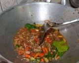 Foto langkah ke 2 dari resep Oseng klotok asin pedas.