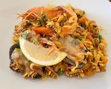 A picture of step 4 of Seafood Rosmarino Paella.