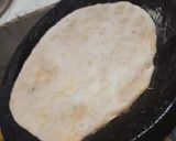 A picture of step 4 of Tandoori Roti.